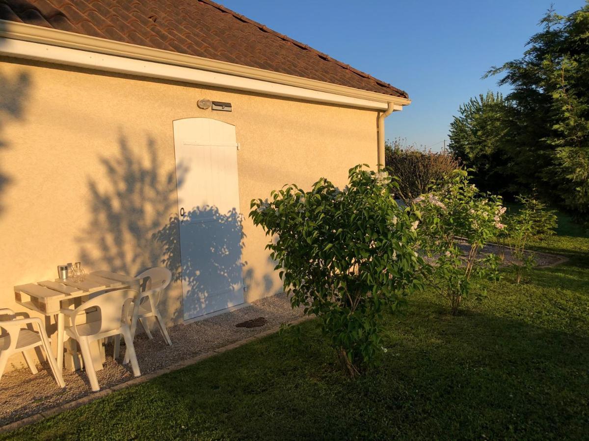 Nat&Lys Bed and Breakfast Saint-Maurice-en-Riviere Εξωτερικό φωτογραφία